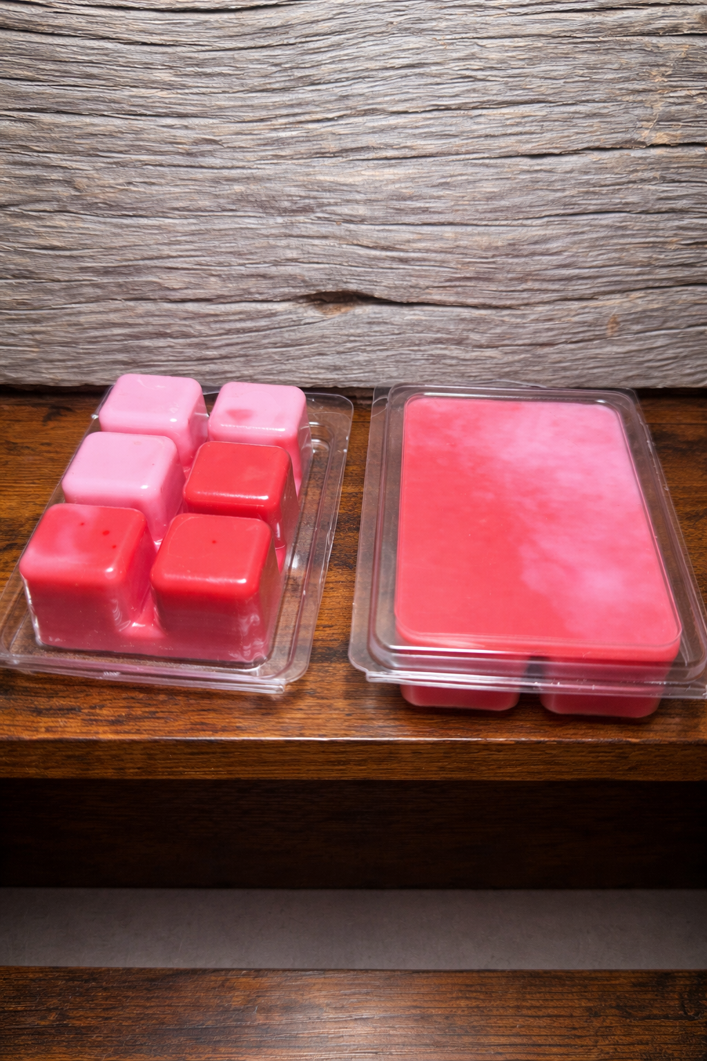 Hand-Poured Wax Melts – Long-Lasting, Highly Scented
