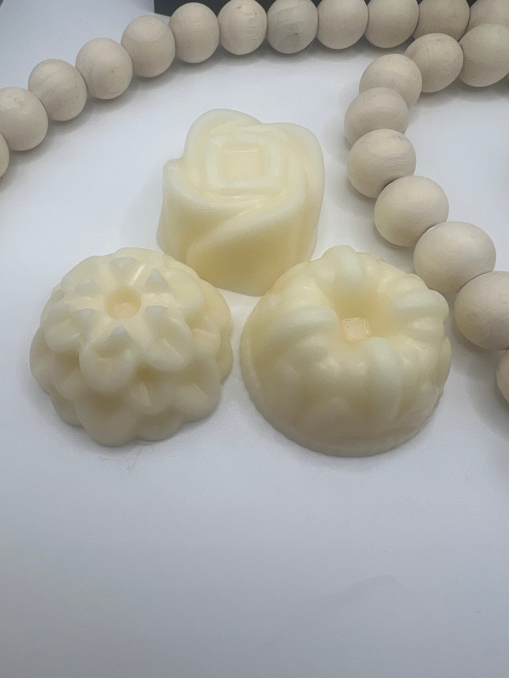 Wax Melts – Strong, Long-Lasting Shapes