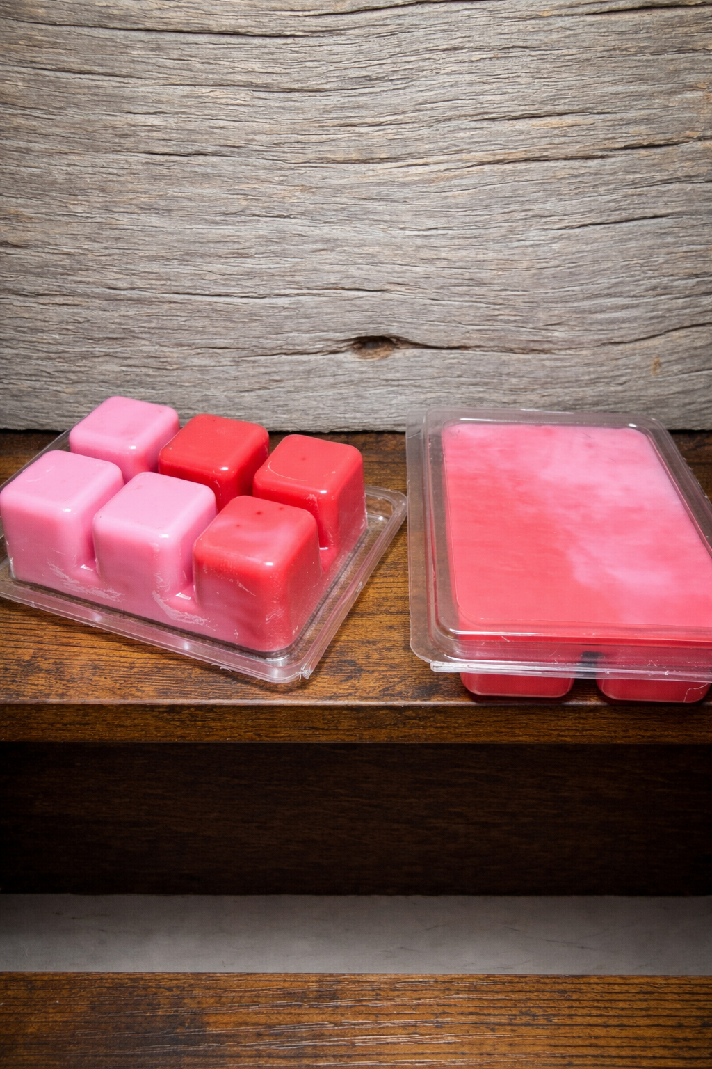 Hand-Poured Wax Melts – Long-Lasting, Highly Scented