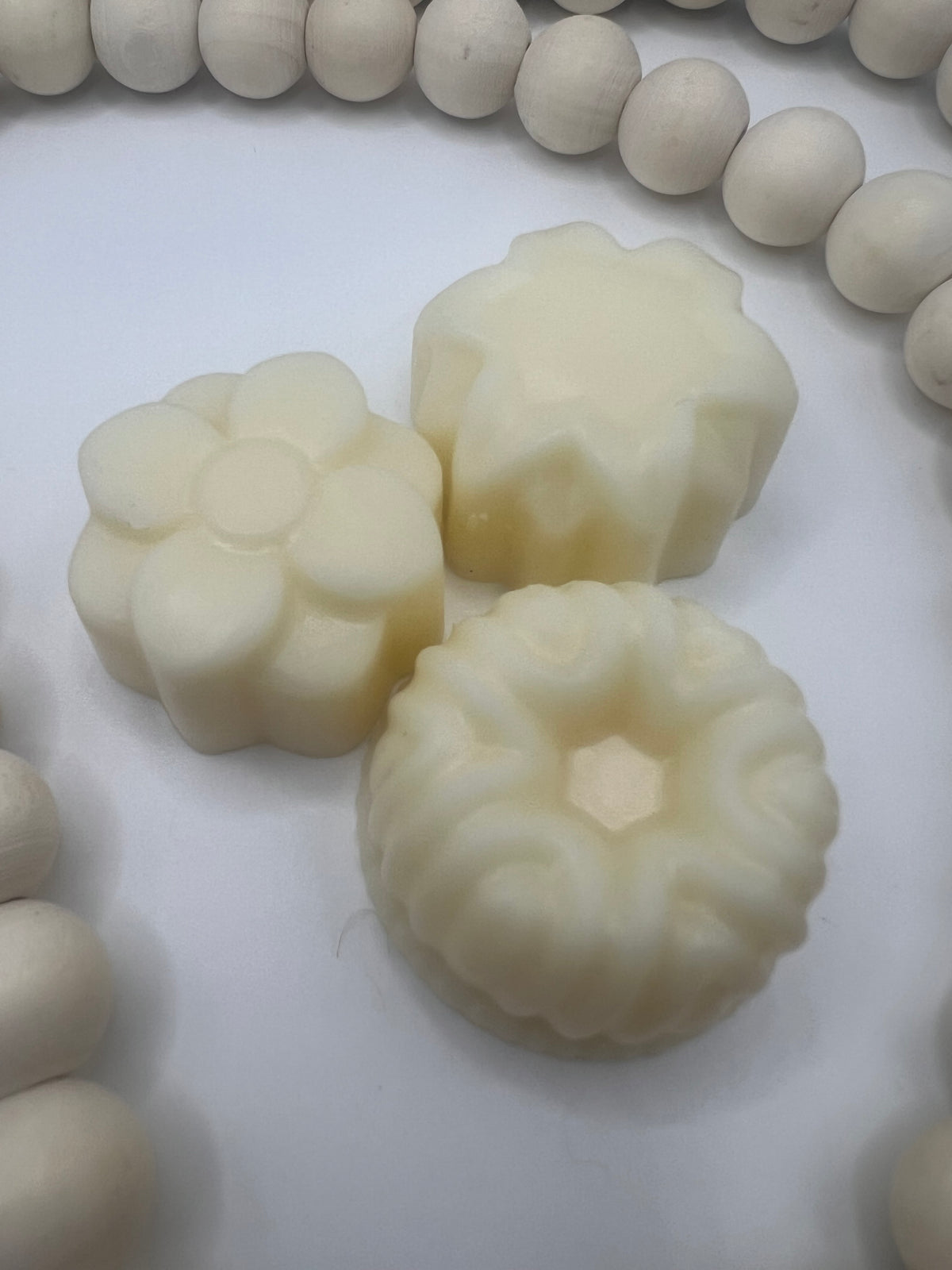 Wax Melts – Strong, Long-Lasting Shapes
